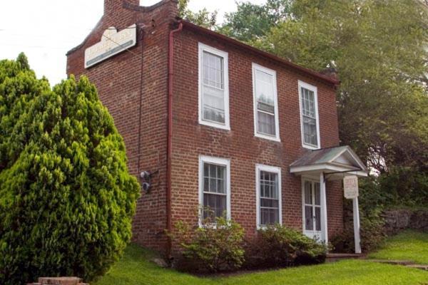 Stanardsville The Lafayette Inn & Restaurant מראה חיצוני תמונה